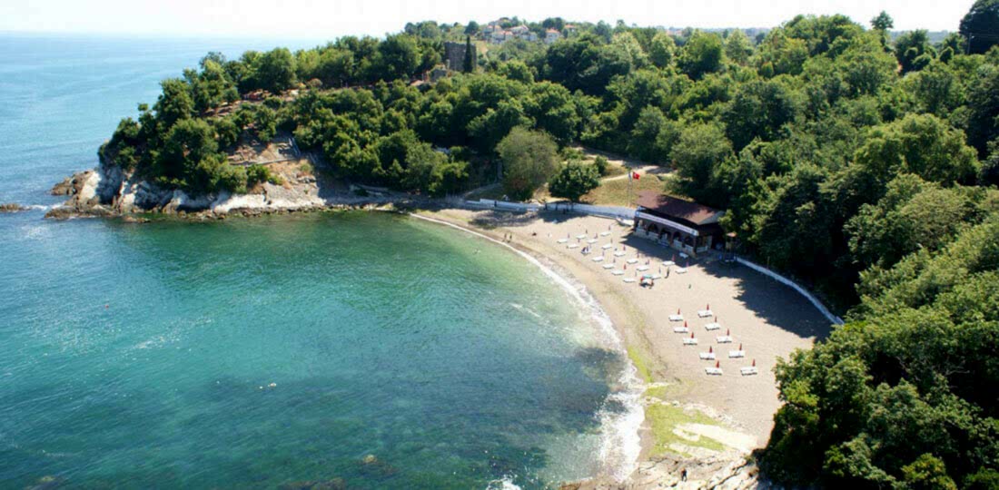 Ceneviz Koyu Plajı